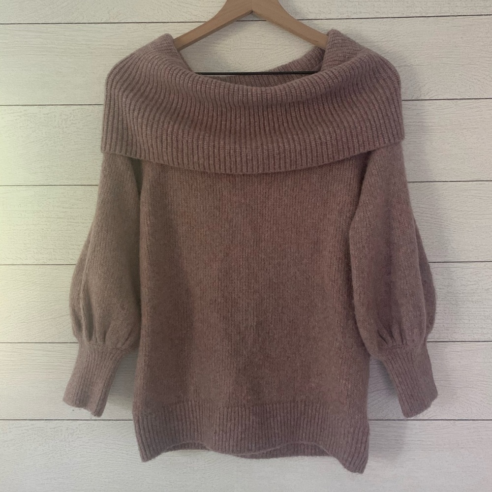 Express Off Shoulder Mauve Balloon Sleeve Top